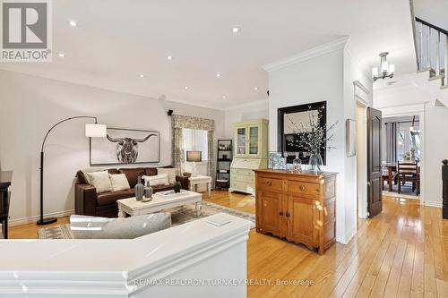 Spacious Living Room with Hardwood Flooring - 407 Seneca Court, Newmarket, ON - Indoor Photo Showing Other Room