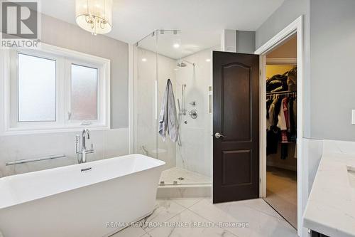 Stand Alone Tub & Glass Shower - 407 Seneca Court, Newmarket, ON - Indoor Photo Showing Bathroom