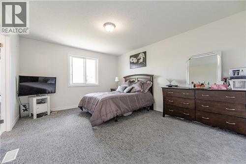 198 Jacob Street, Tavistock, ON - Indoor Photo Showing Bedroom