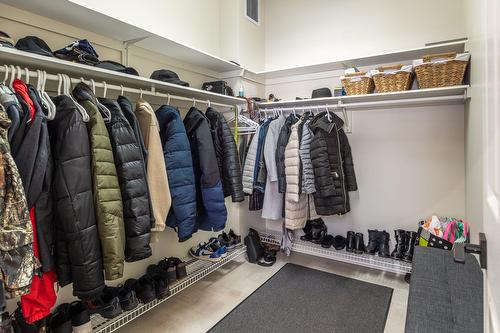 Walk-in closet - 182 Ch. Des Cerfs, Adstock, QC - Indoor With Storage