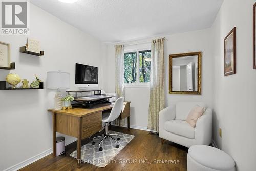 10 - 215 Commissioners Road W, London South (South D), ON - Indoor Photo Showing Office