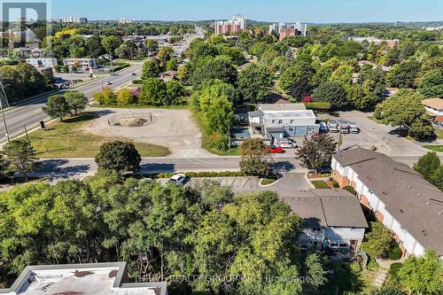 10 - 215 Commissioners Road W, London South (South D), ON - Outdoor With View