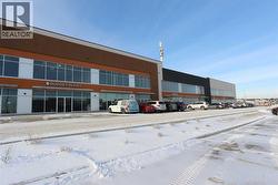 135, 270 Nolanridge Crescent NW  Calgary, AB T3R 1J4