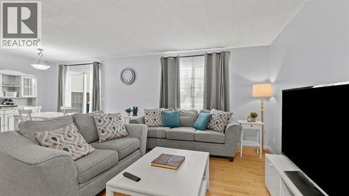 158 Covemeadow Road Ne, Calgary, AB - Indoor Photo Showing Living Room