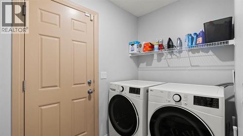 158 Covemeadow Road Ne, Calgary, AB - Indoor Photo Showing Laundry Room