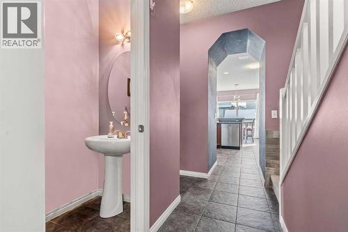 15 Chapalina Close Se, Calgary, AB - Indoor