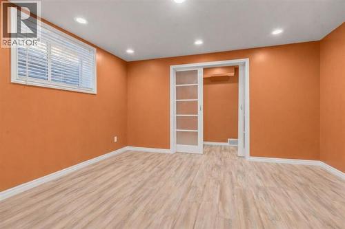 15 Chapalina Close Se, Calgary, AB - Indoor