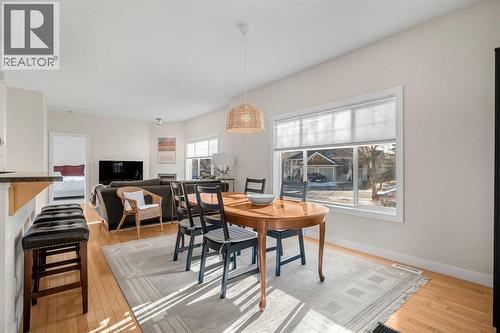 1101, 281 Cougar Ridge Drive Sw, Calgary, AB - Indoor Photo Showing Dining Room