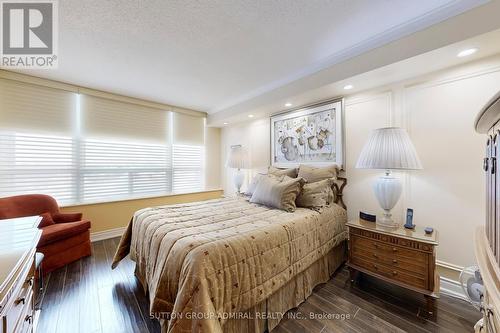 512 - 11 Townsgate Drive, Vaughan, ON - Indoor Photo Showing Bedroom