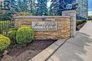 512 - 11 Townsgate Drive, Vaughan, ON  - Outdoor 