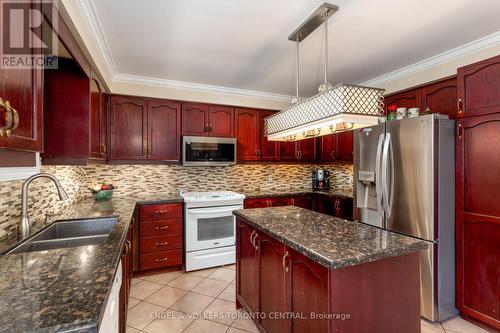 144 Claremont Lane, Vaughan, ON - Indoor Photo Showing Kitchen With Double Sink