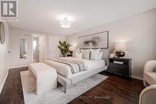 29 Canterbury Court, Richmond Hill, ON - Indoor Photo Showing Bedroom