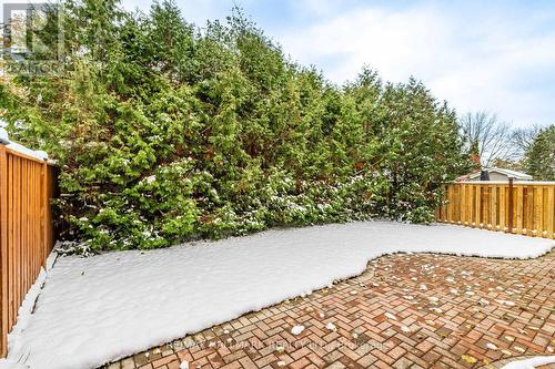 29 Canterbury Court, Richmond Hill, ON - Outdoor