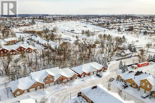 25 - 318 Little Avenue, Barrie, ON - Outdoor With View