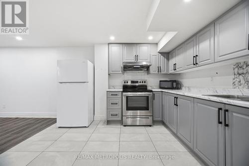43 El Camino Way, Brampton, ON - Indoor Photo Showing Kitchen