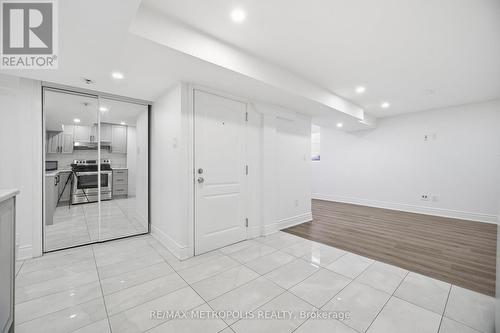 43 El Camino Way, Brampton, ON - Indoor Photo Showing Other Room