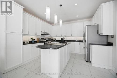 43 El Camino Way, Brampton, ON - Indoor Photo Showing Kitchen With Stainless Steel Kitchen With Double Sink With Upgraded Kitchen