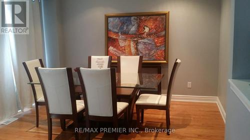5272 Brookwood Court, Mississauga, ON - Indoor Photo Showing Dining Room