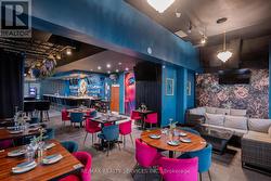 2055 DUNDAS STREET  Mississauga, ON L4X 2W1