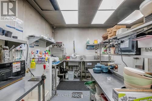 2055 Dundas Street, Mississauga, ON 