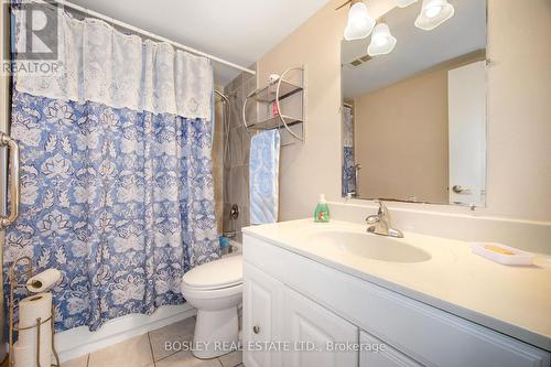 1008 - 511 The West Mall, Toronto, ON - Indoor Photo Showing Bathroom