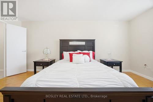 1008 - 511 The West Mall, Toronto, ON - Indoor Photo Showing Bedroom