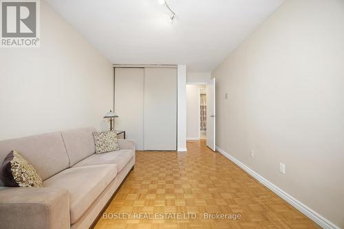 1008 - 511 The West Mall, Toronto, ON - Indoor