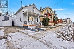 27 OXFORD STREET W  Blandford-Blenheim (Drumbo), ON N0J 1G0