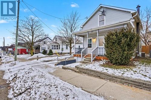 27 Oxford Street W, Blandford-Blenheim (Drumbo), ON - Outdoor