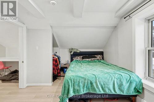 27 Oxford Street W, Blandford-Blenheim (Drumbo), ON - Indoor Photo Showing Bedroom