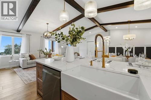 15 26534 Township Road 384, Rural Red Deer County, AB - Indoor Photo Showing Kitchen