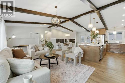 15 26534 Township Road 384, Rural Red Deer County, AB - Indoor Photo Showing Living Room