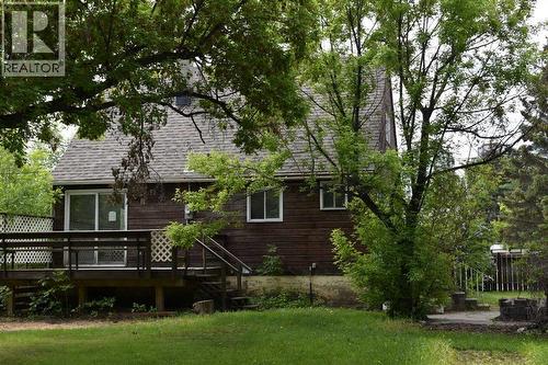 7620 34 Avenue Nw, Calgary, AB 