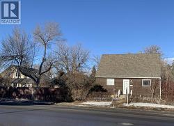 7620 34 Avenue NW  Calgary, AB T3B 1N6