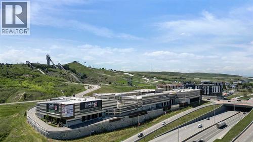 7620 34 Avenue Nw, Calgary, AB 