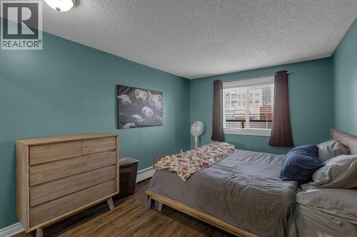 202, 1915 26 Street Sw, Calgary, AB - Indoor Photo Showing Bedroom