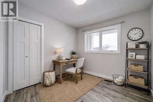 Virtually Staged - 203 1 Street, Shaughnessy, AB - Indoor
