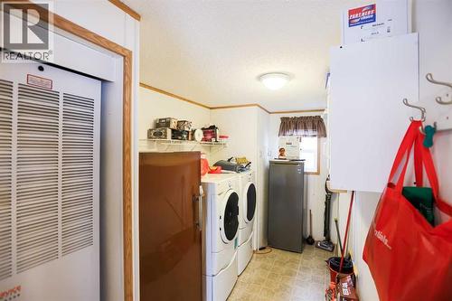 3217 31 Street S, Lethbridge, AB 