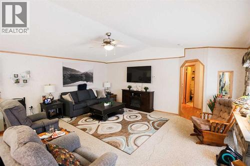 3217 31 Street S, Lethbridge, AB 