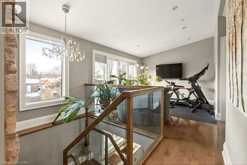 158 Ewen Road, Hamilton, ON - Indoor Photo Showing Other Room