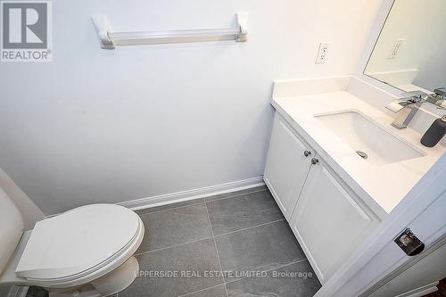 1134 - 5 Everson Drive, Toronto, ON - Indoor Photo Showing Bathroom