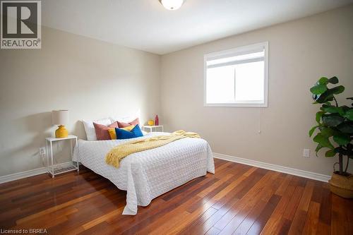 18 Gaal Court, Brantford, ON - Indoor Photo Showing Bedroom