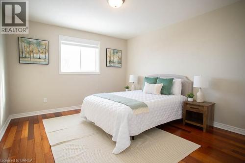 18 Gaal Court, Brantford, ON - Indoor Photo Showing Bedroom
