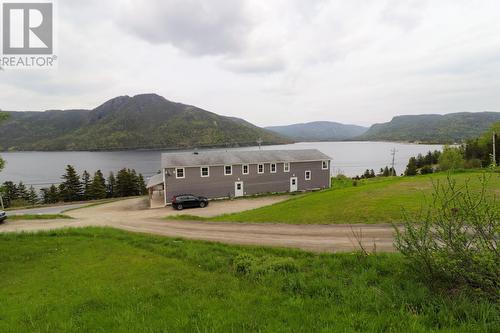 71 Tablelands Drive, Birchy Head, NL 