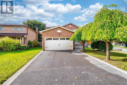 9 BALLYCASTLE CRESCENT  Brampton, ON L6Z 2V6