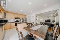 157 Billingsley Cres- eat in kitchen - 