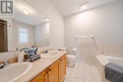 157 Billingsley Cres- Primary ensuite - 