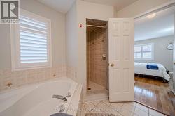 157 Billingsley Cres- Primary ensuite - 