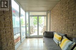 157 Billingsley Cres- entrance - 