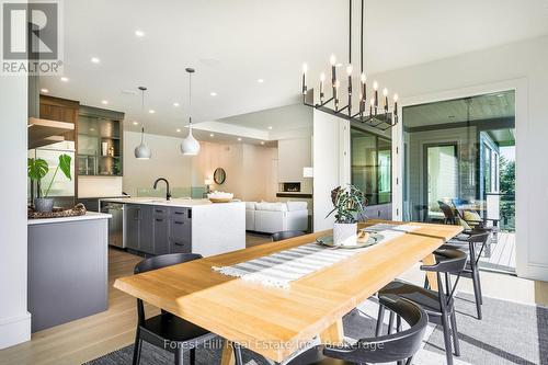 147 Blue Jay Crescent, Grey Highlands, ON - Indoor Photo Showing Dining Room